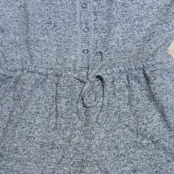 Aerie Gray brushed cotton romper. NWT.  Size xs. - Picture 3 of 7